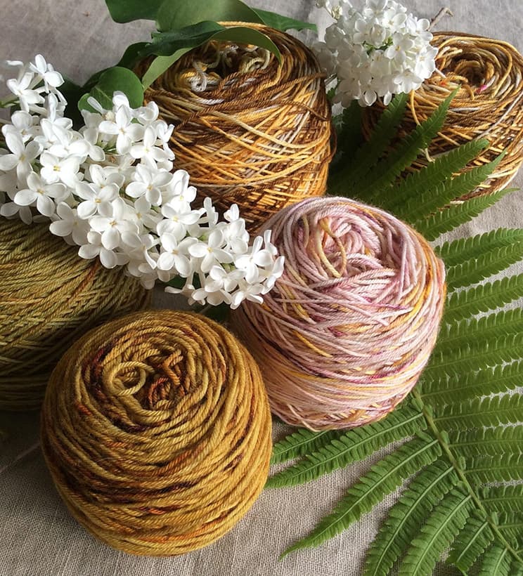 素材との対話から生まれるものづくり