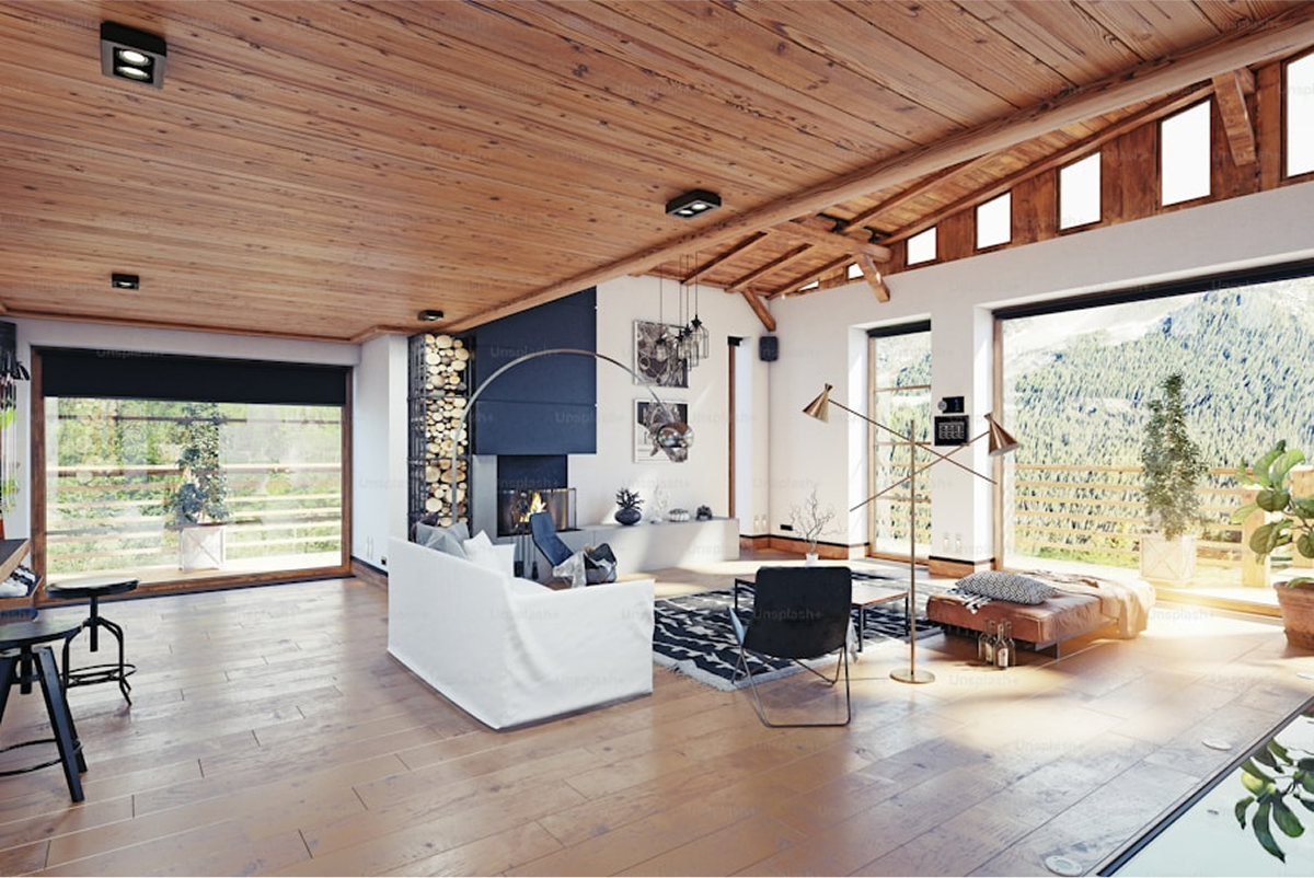 木と灯りのあるリビング